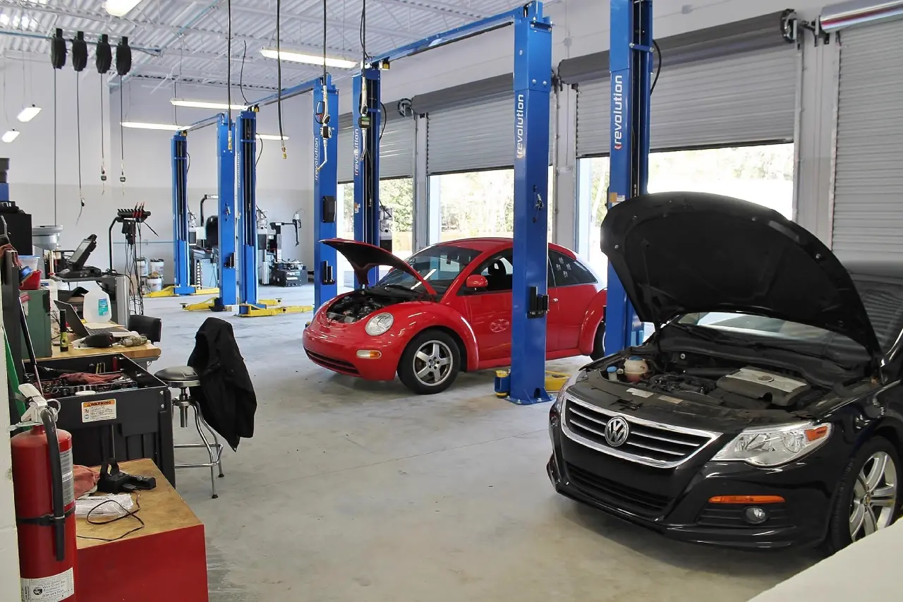 CAR GARAGE FOR SALE