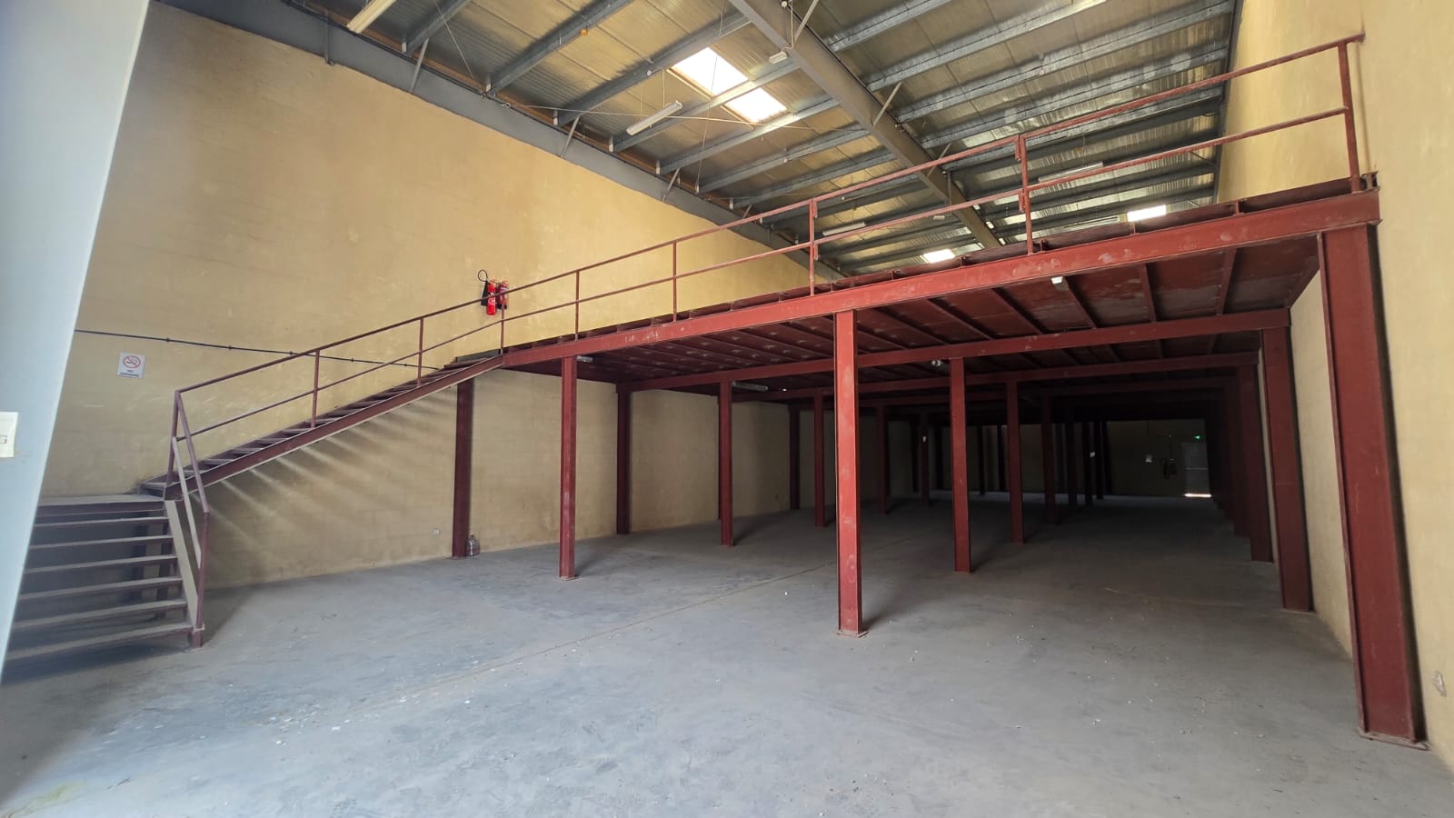 WAREHOUSE