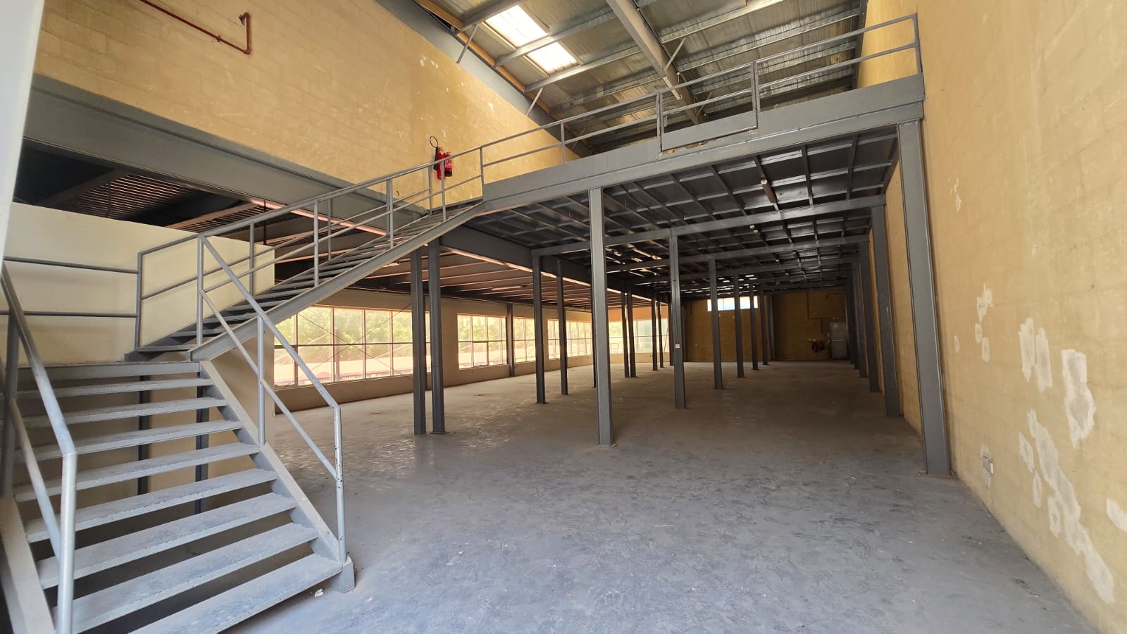 WAREHOUSE