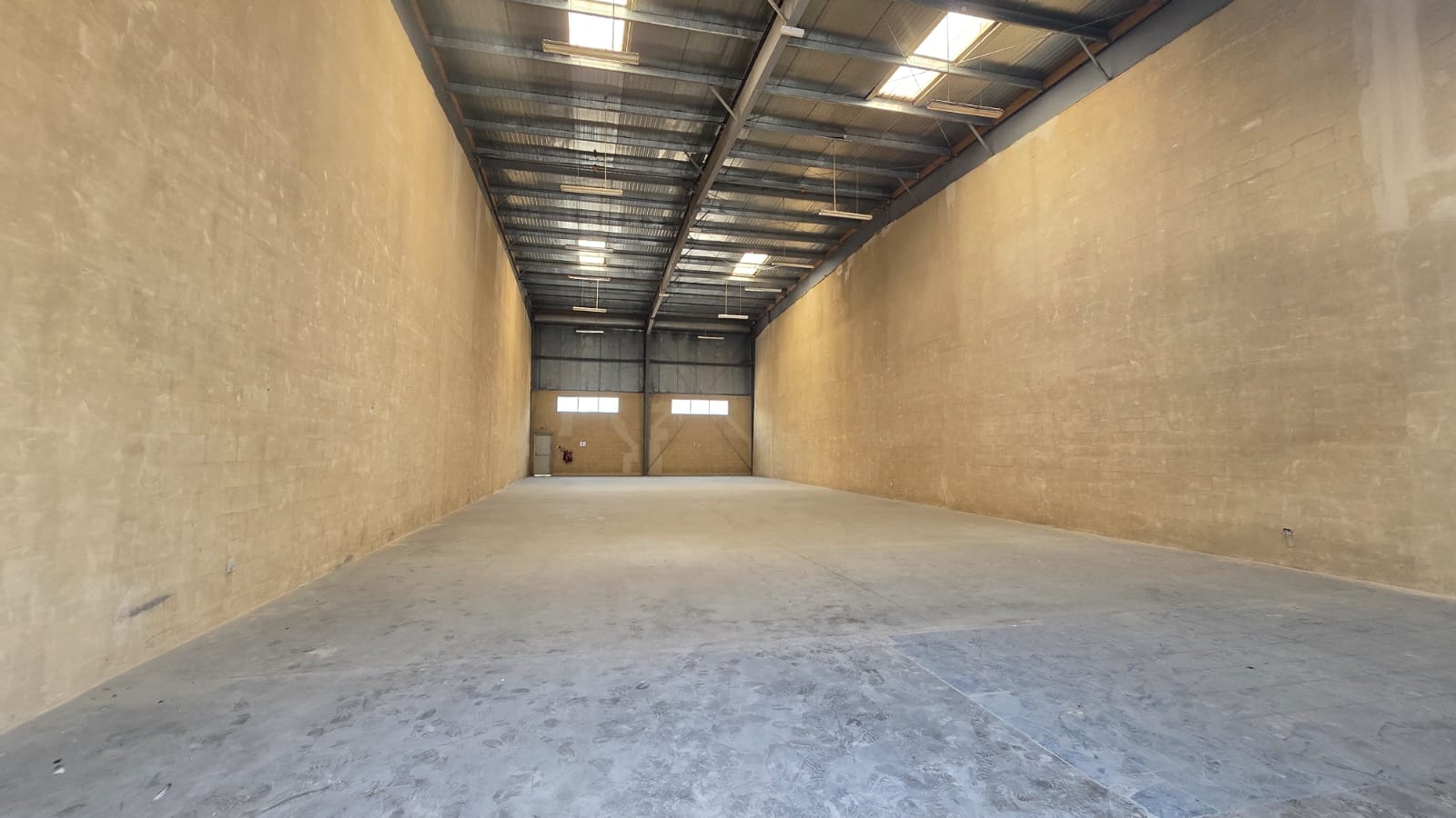 WAREHOUSE