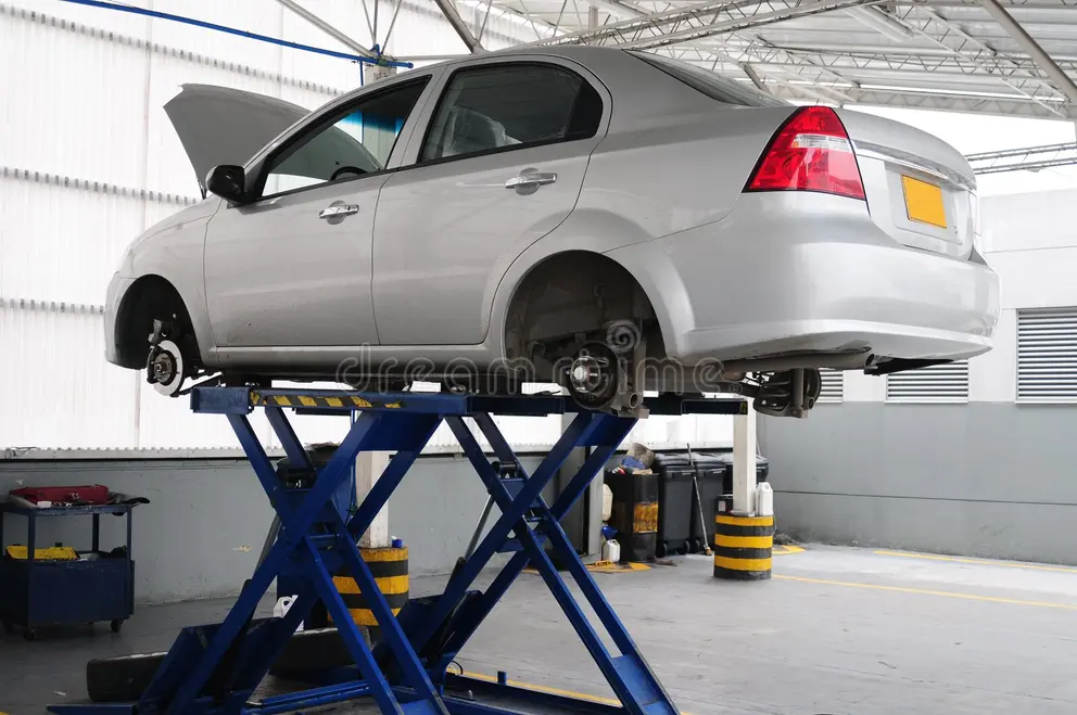 CAR GARAGE